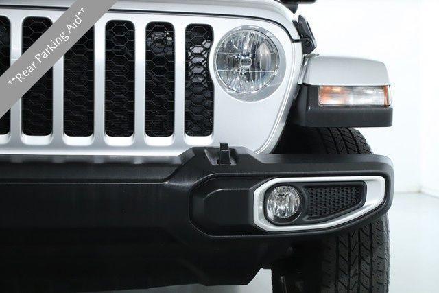 used 2022 Jeep Gladiator car, priced at $31,000