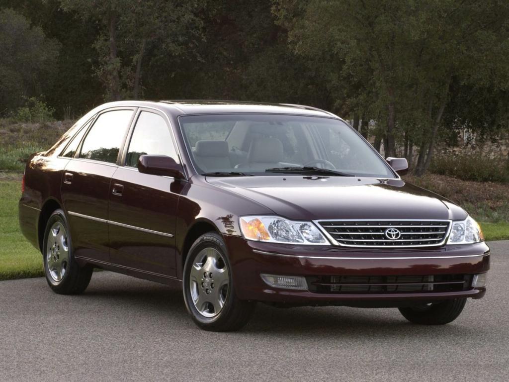 used 2004 Toyota Avalon car