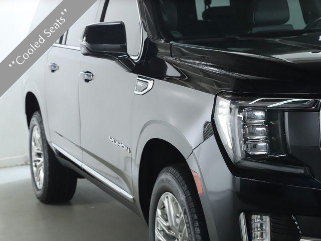 used 2021 GMC Yukon XL car, priced at $49,500
