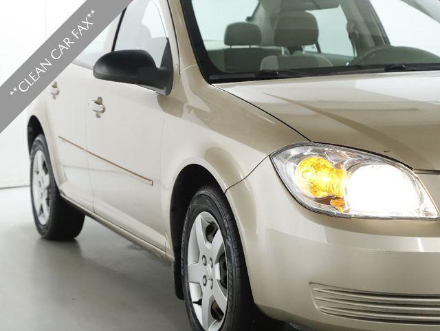 used 2005 Chevrolet Cobalt car, priced at $3,200
