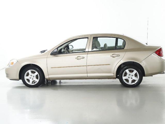 used 2005 Chevrolet Cobalt car, priced at $3,200