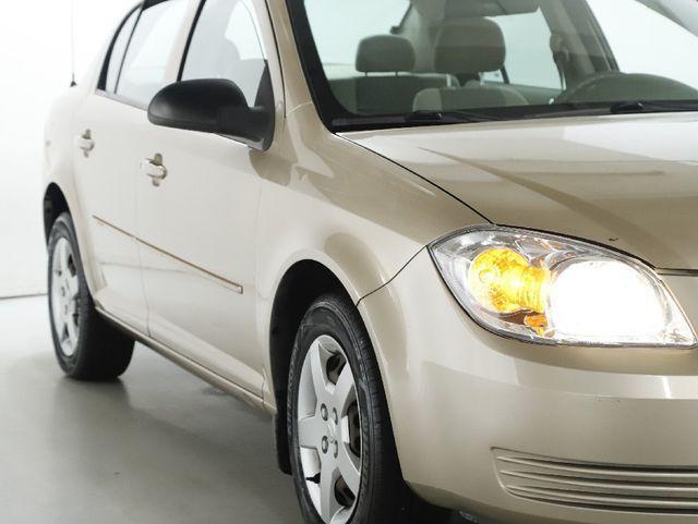 used 2005 Chevrolet Cobalt car, priced at $5,500