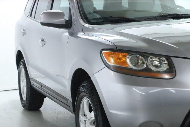 used 2007 Hyundai Santa Fe car, priced at $5,300