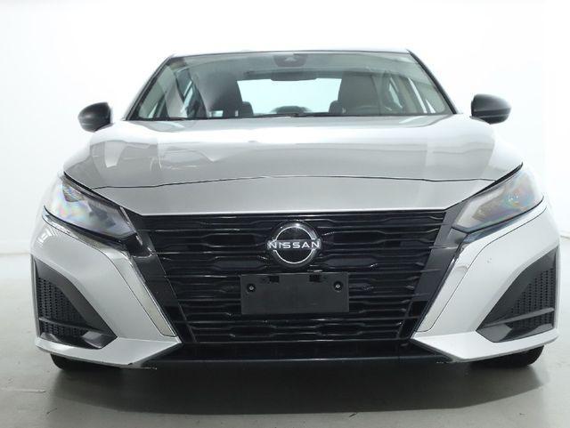 used 2024 Nissan Altima car