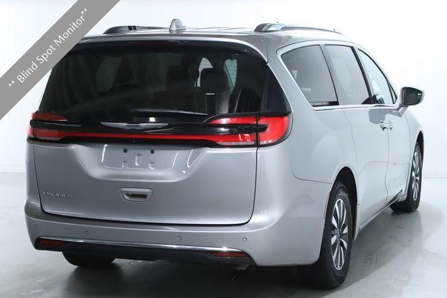 used 2021 Chrysler Pacifica car, priced at $24,000