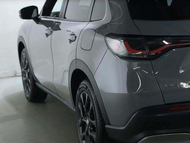 used 2025 Honda HR-V car, priced at $28,800