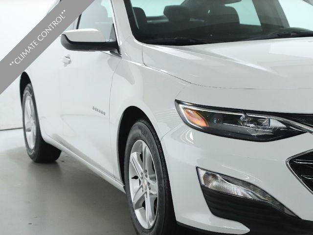 used 2024 Chevrolet Malibu car