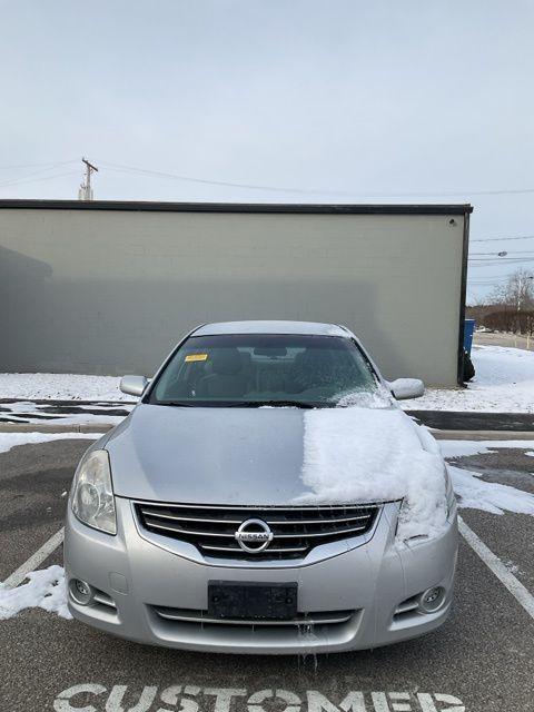 used 2010 Nissan Altima car