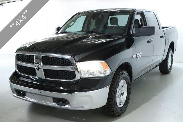 used 2022 Ram 1500 Classic car, priced at $31,000