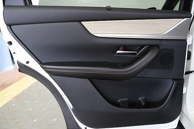 new 2025 Mazda CX-70 car, priced at $44,635
