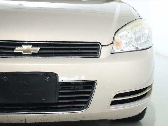 used 2009 Chevrolet Impala car, priced at $6,000