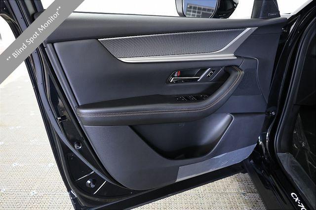 new 2025 Mazda CX-70 PHEV car, priced at $54,820