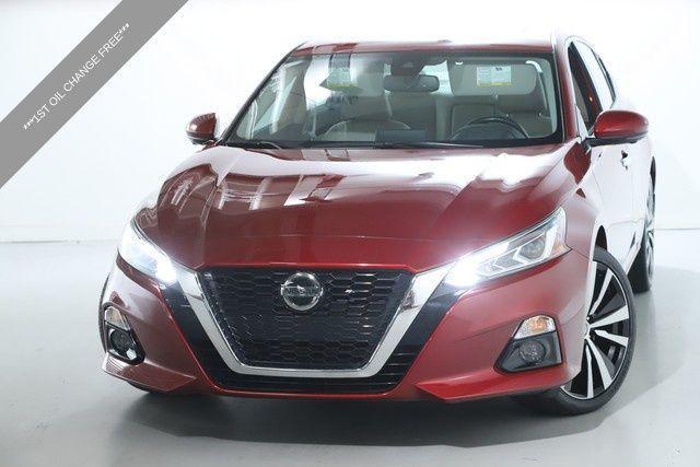 used 2022 Nissan Altima car, priced at $23,800