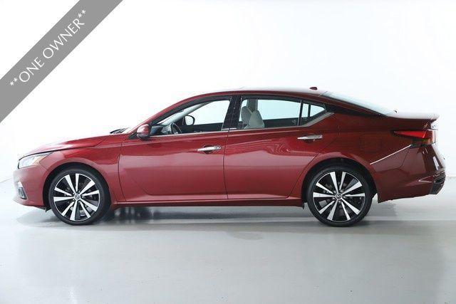 used 2022 Nissan Altima car, priced at $23,800