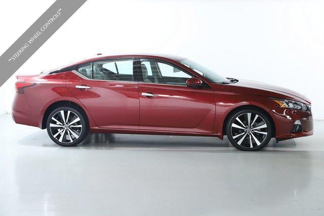 used 2022 Nissan Altima car, priced at $23,800