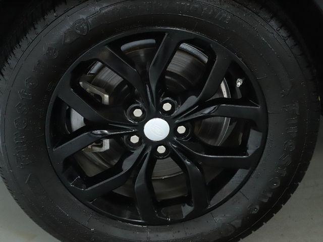 used 2020 Land Rover Discovery car, priced at $26,500