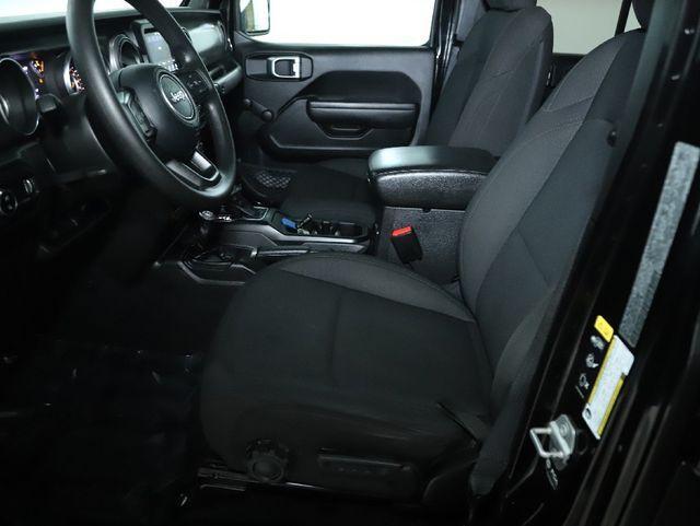 used 2023 Jeep Gladiator car, priced at $32,000