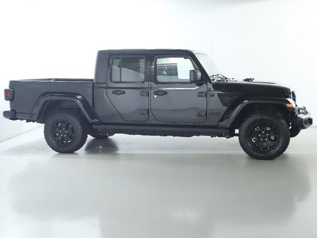 used 2023 Jeep Gladiator car, priced at $32,000