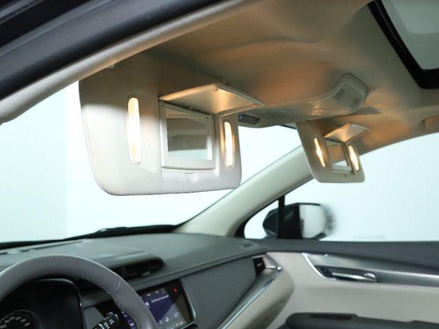 used 2021 Cadillac XT5 car, priced at $27,500