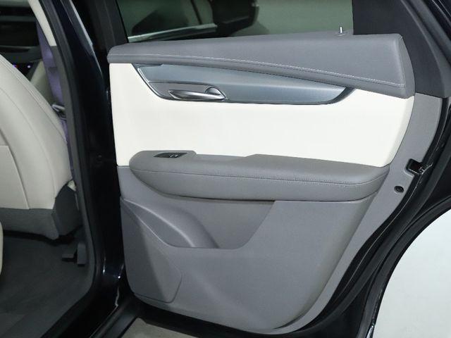 used 2021 Cadillac XT5 car, priced at $27,500