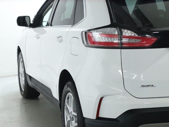 used 2022 Ford Edge car, priced at $20,000