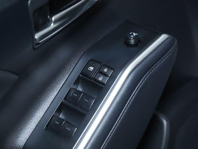 used 2023 Toyota Highlander car, priced at $41,500