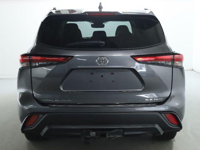 used 2023 Toyota Highlander car, priced at $41,500