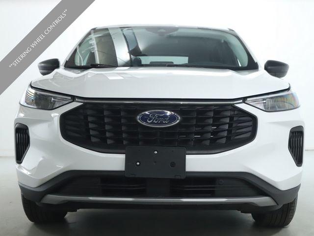 used 2025 Ford Escape car, priced at $24,000