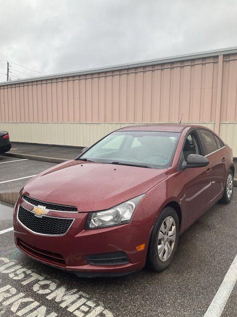 used 2012 Chevrolet Cruze car, priced at $6,000