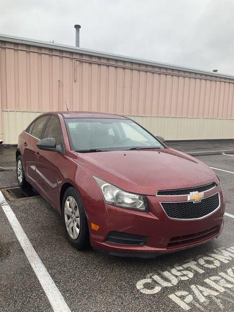 used 2012 Chevrolet Cruze car, priced at $6,000