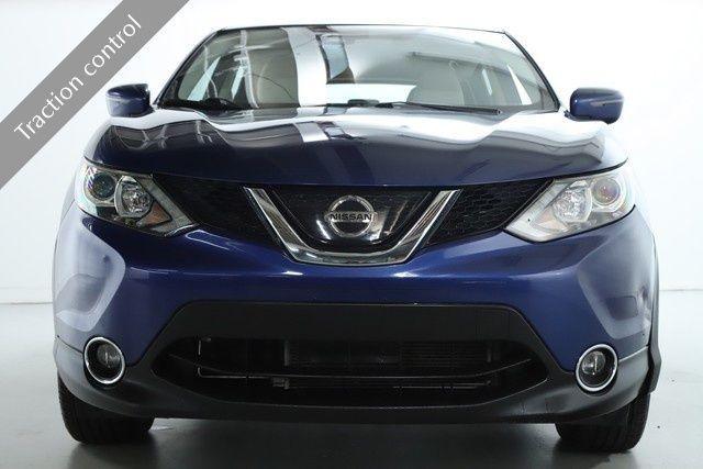 used 2019 Nissan Rogue Sport car, priced at $17,000