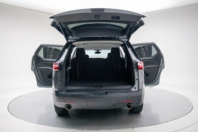 used 2019 Chevrolet Traverse car, priced at $18,356