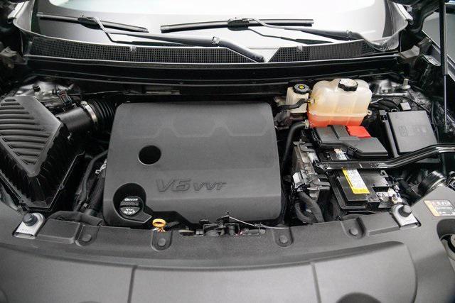 used 2019 Chevrolet Traverse car, priced at $18,356