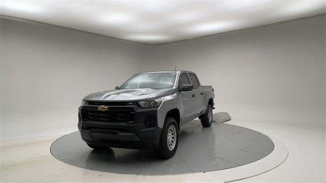 new 2024 Chevrolet Colorado car, priced at $30,994