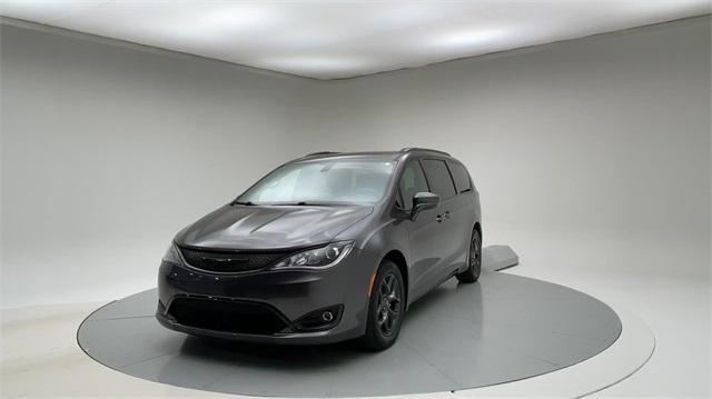 used 2019 Chrysler Pacifica car, priced at $18,695