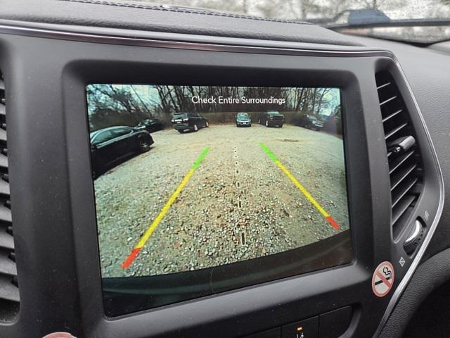 used 2023 Jeep Cherokee car, priced at $21,457