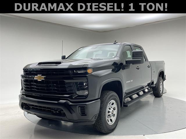 new 2025 Chevrolet Silverado 3500 car, priced at $61,742