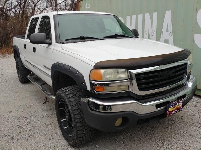 used 2004 GMC Sierra 2500 car, priced at $12,795