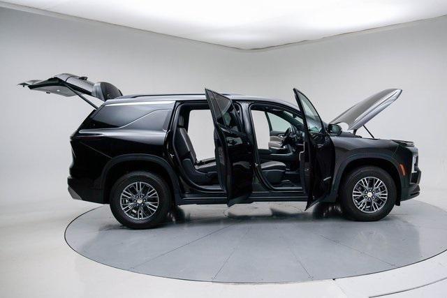 new 2026 Chevrolet Traverse car, priced at $45,773