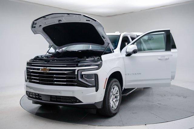 new 2026 Chevrolet Suburban car, priced at $70,820