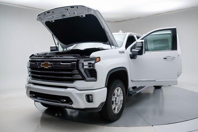 new 2026 Chevrolet Silverado 2500 car, priced at $71,802