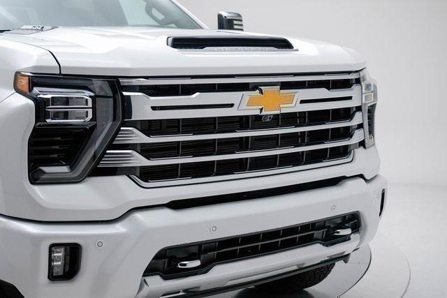 new 2026 Chevrolet Silverado 2500 car, priced at $71,802