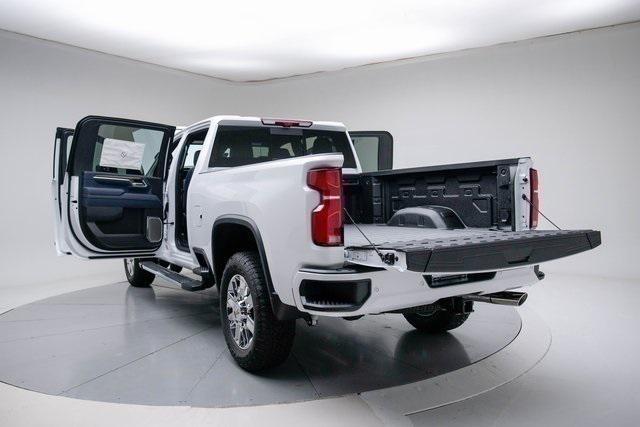 new 2026 Chevrolet Silverado 2500 car, priced at $71,802