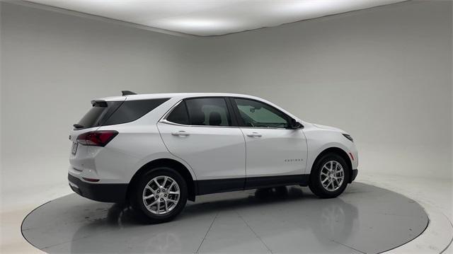 new 2024 Chevrolet Equinox car, priced at $27,865