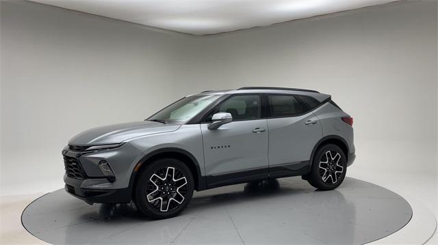 new 2025 Chevrolet Blazer car, priced at $45,389