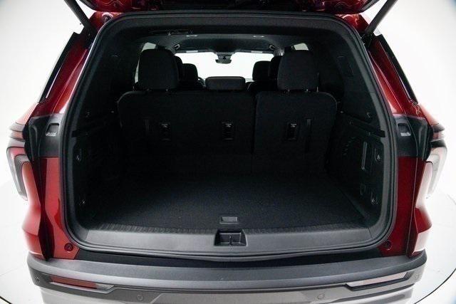 new 2026 Chevrolet Traverse car, priced at $46,229