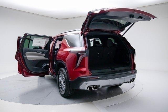 new 2026 Chevrolet Traverse car, priced at $46,229