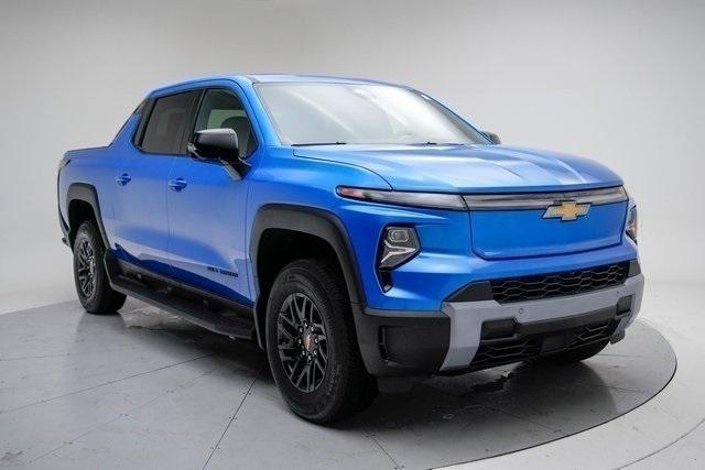 new 2025 Chevrolet Silverado EV car, priced at $76,580