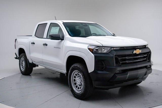 new 2026 Chevrolet Colorado car, priced at $32,180
