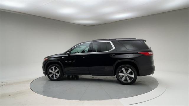 used 2021 Chevrolet Traverse car, priced at $28,299